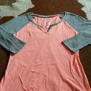3/4 inch sleeve woman's tee